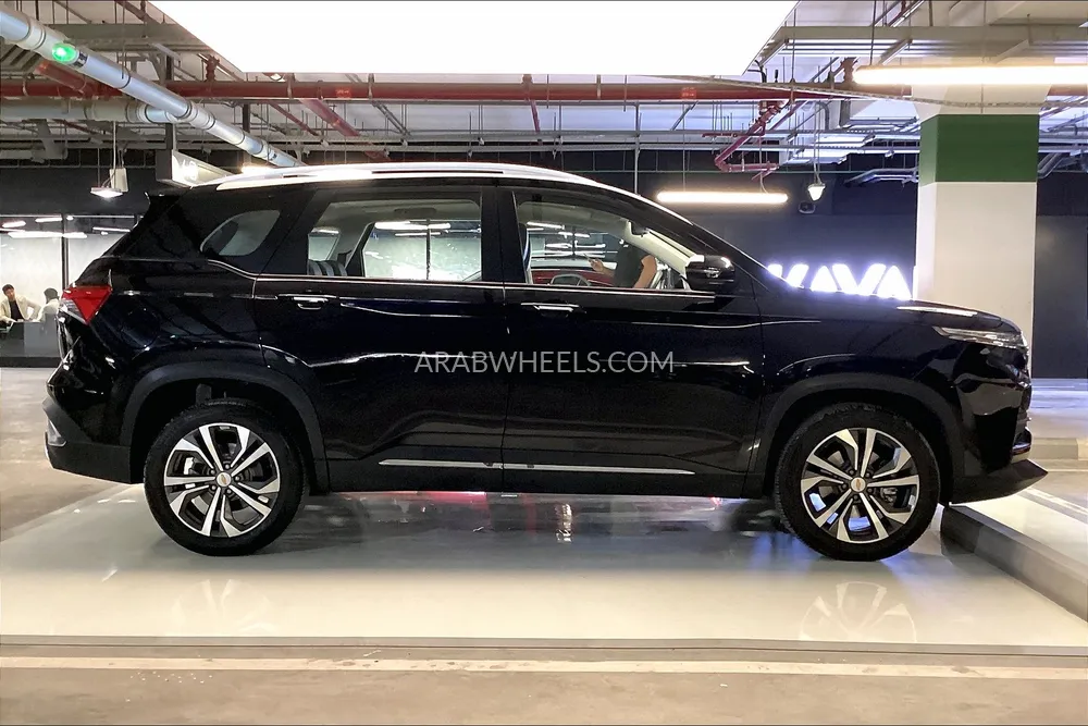 Chevrolet Captiva 2024 for Sale in Sharjah Image-4