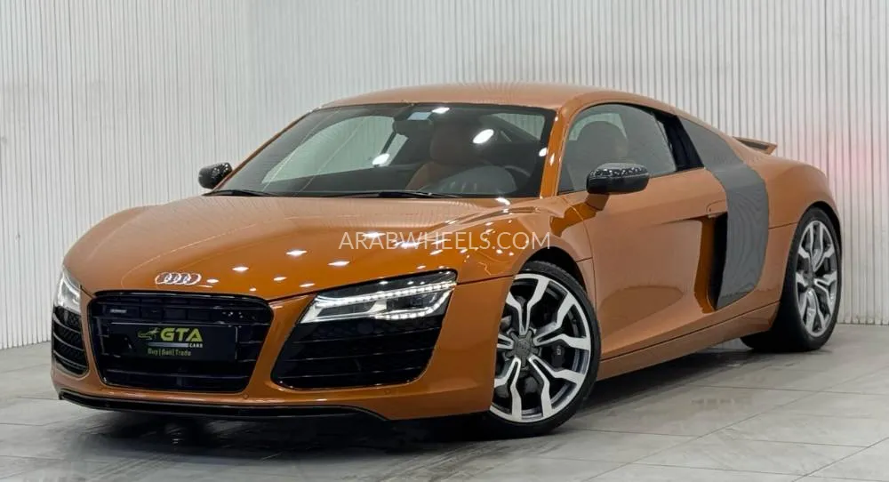 أودي R8 2015 for Sale in دبي Image-3