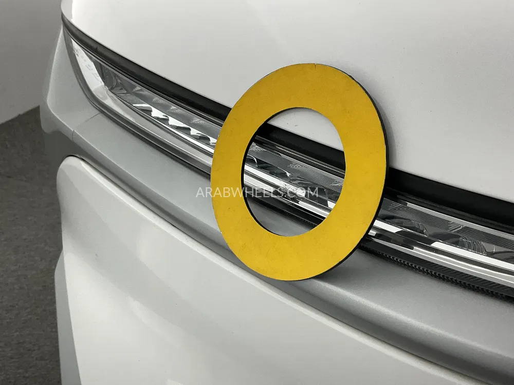 Chevrolet Captiva 2023 for Sale in Sharjah Image-22