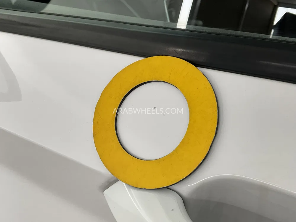 Chevrolet Captiva 2023 for Sale in Sharjah Image-30