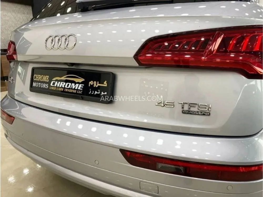 Audi Q5 2018 for Sale in Dubai Image-18
