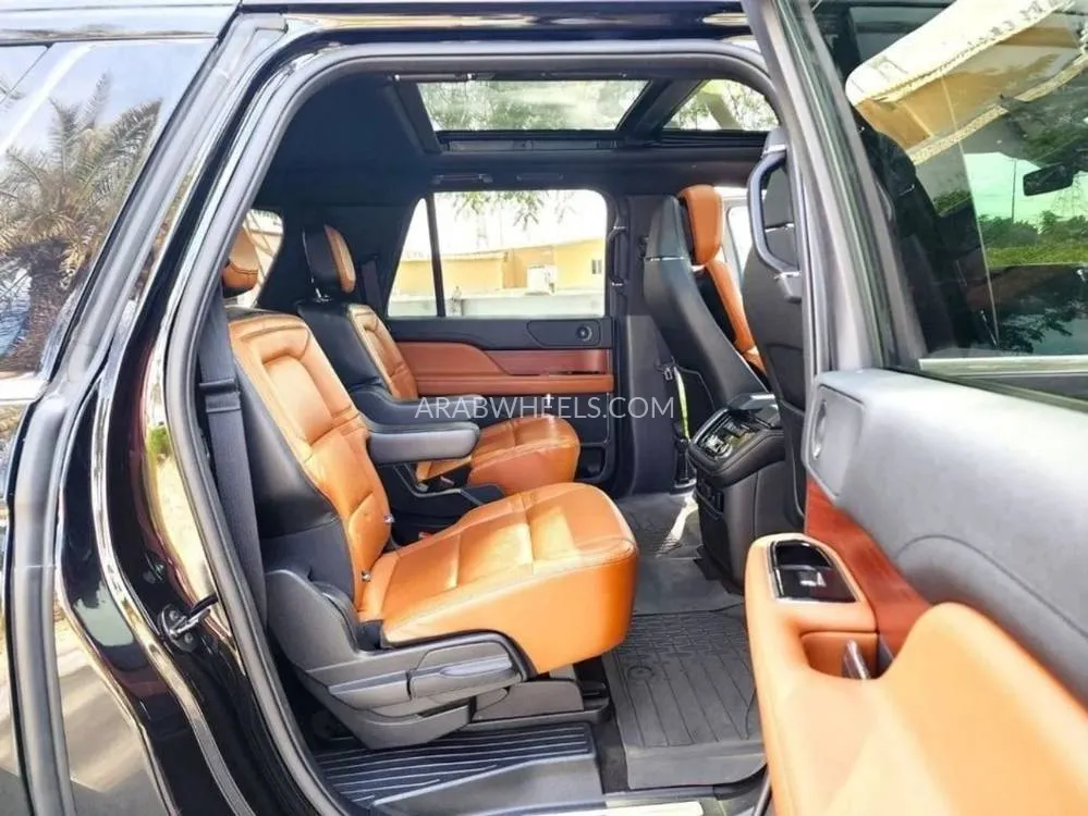 Lincoln Navigator 2022 for Sale in Dubai Image-10