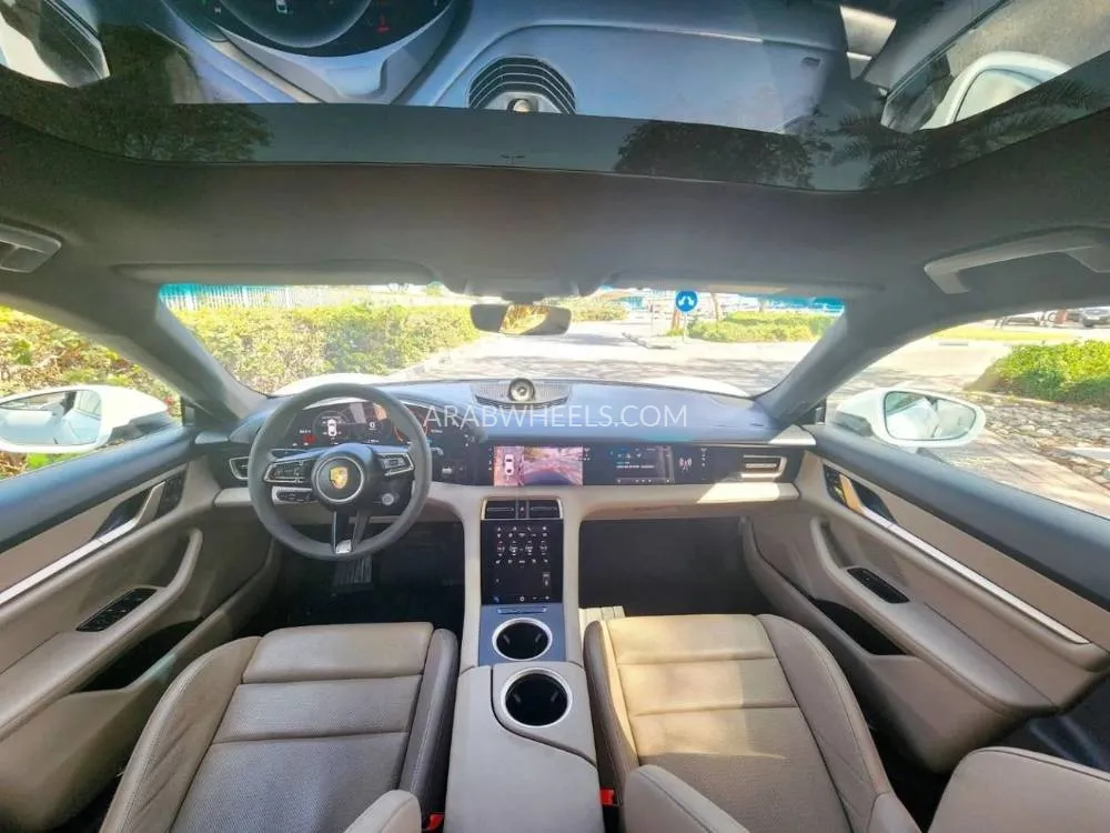 بورشه تايكان 2021 for Sale in دبي Image-13