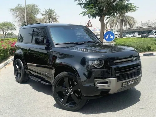 Land Rover Defender 2021