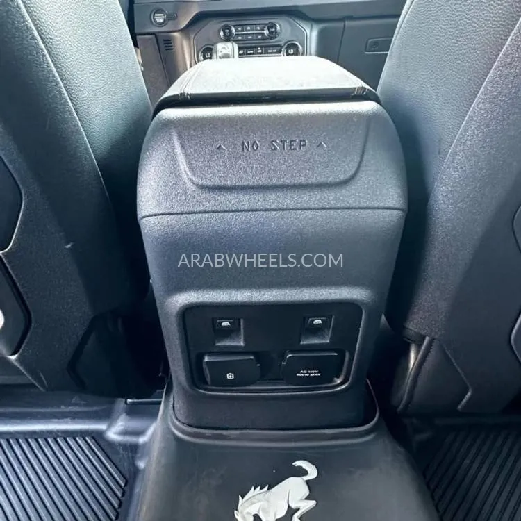 Ford Bronco 2024 for Sale in Dubai Image-14