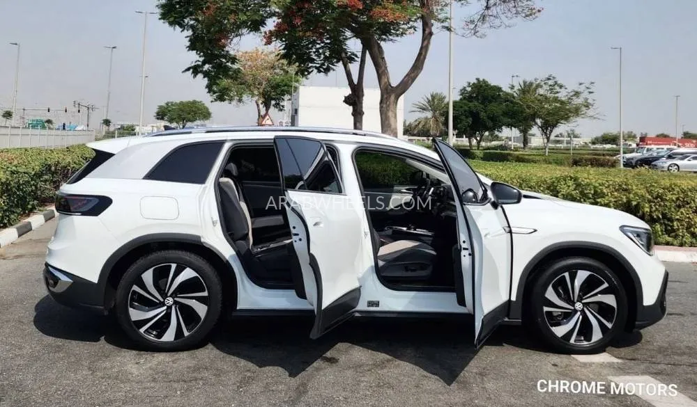 Volkswagen ID.6 2022 for Sale in Dubai Image-7