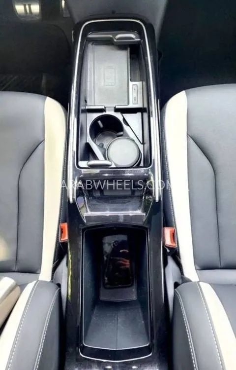 Volkswagen ID.6 2022 for Sale in Dubai Image-12