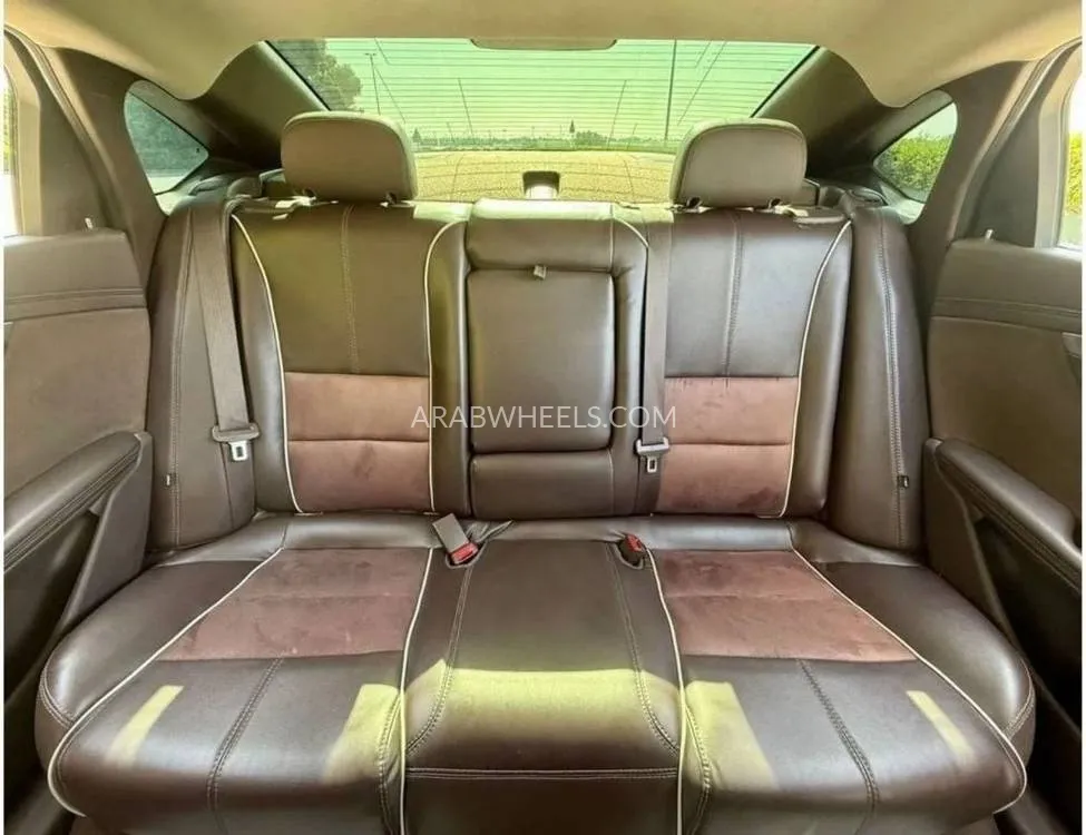 Chevrolet Impala 2019 for Sale in Ajman Image-8
