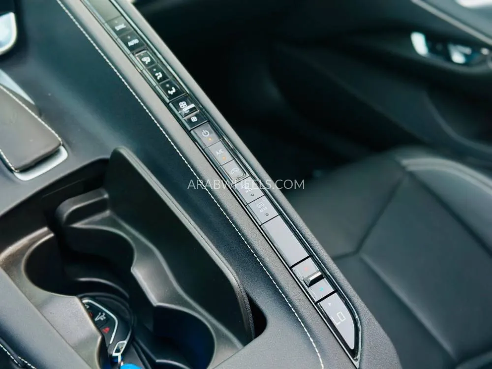 Chevrolet Corvette 2024 for Sale in Sharjah Image-10