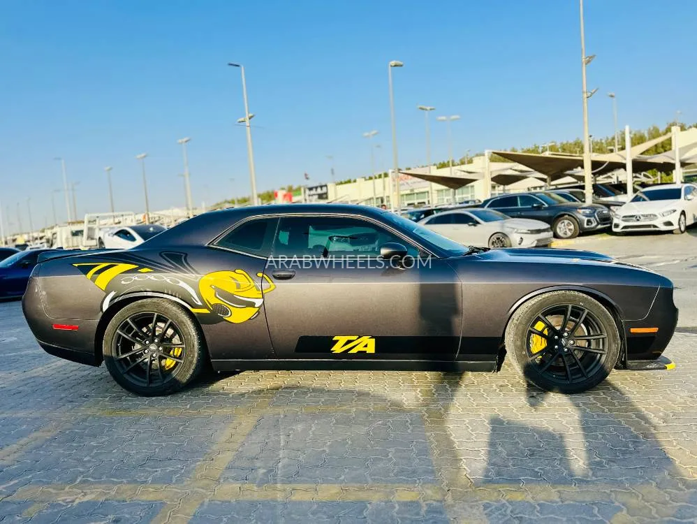 Dodge Challenger 2020 for Sale in Sharjah Image-4