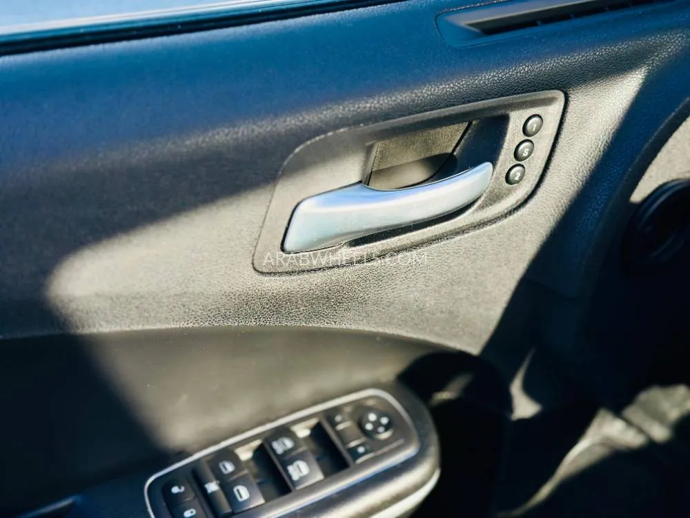 Dodge Charger 2022 for Sale in Sharjah Image-10
