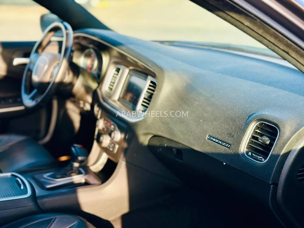 Dodge Charger 2022 for Sale in Sharjah Image-15