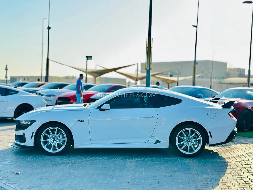 Ford Mustang 2024 for Sale in Sharjah Image-8