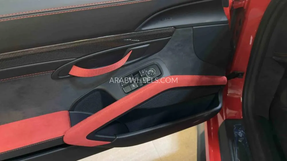 بورشه 911 2019 for Sale in دبي Image-15