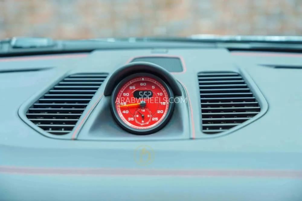 Porsche 911 2019 for Sale in Dubai Image-20