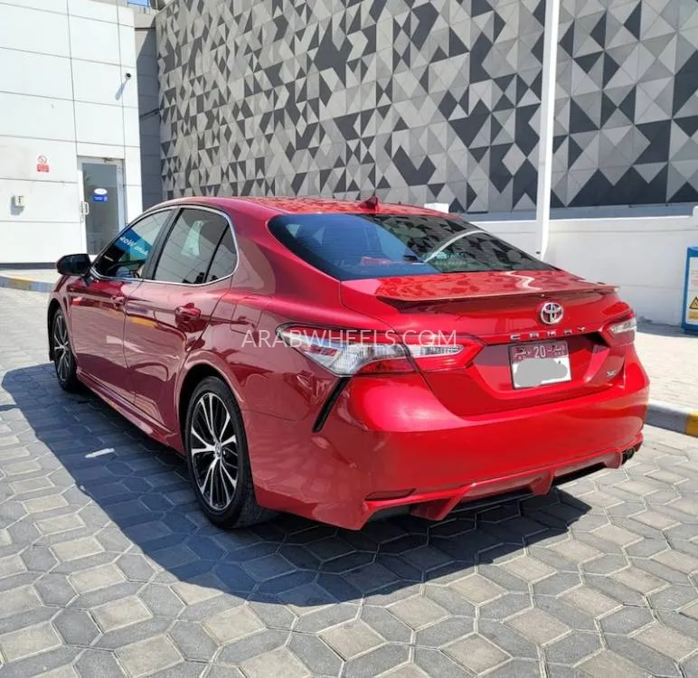 Toyota Camry 2019 for Sale in Sharjah Image-16