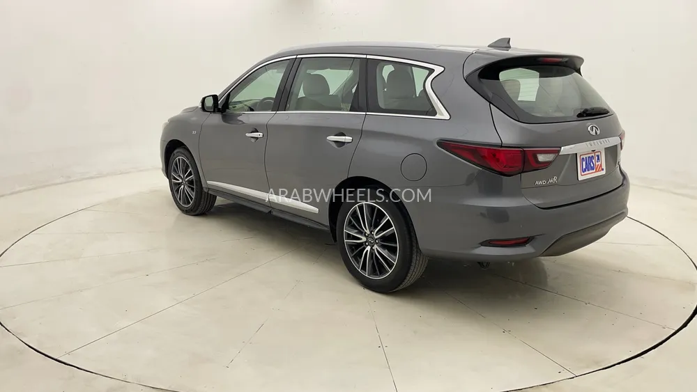 Infiniti QX60 2020 for Sale in Dubai Image-5