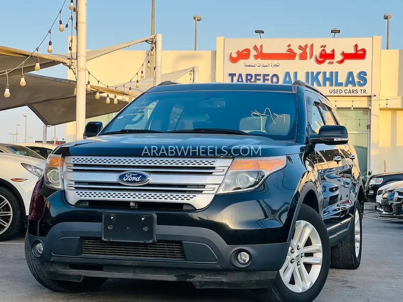 Ford Explorer 2013 for Sale in Sharjah Image-2