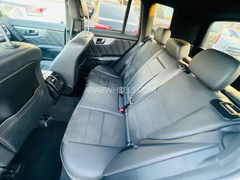 Mercedes Benz GLK Class 2013 for Sale in Sharjah Image-5