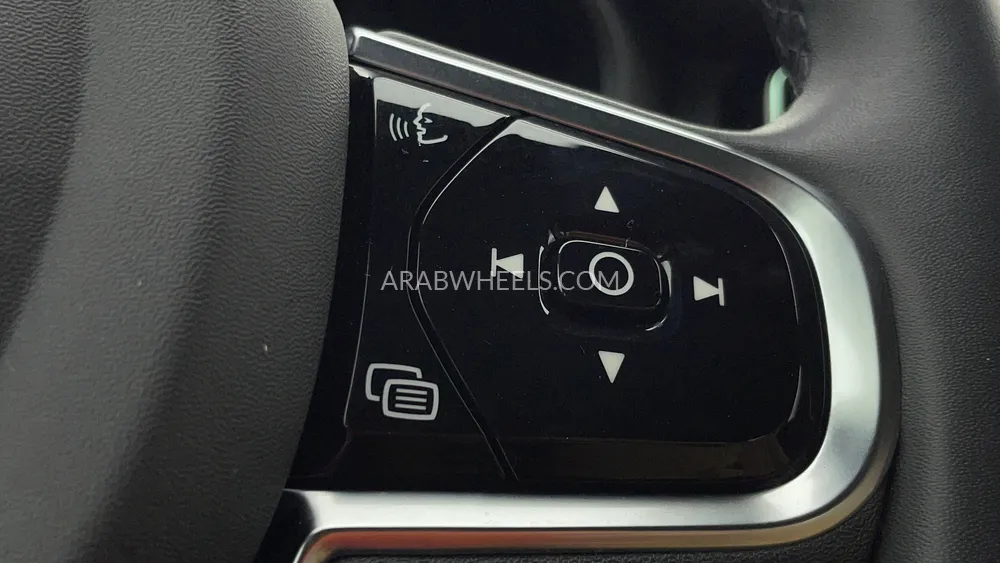 Volvo XC60 2023 for Sale in Dubai Image-53