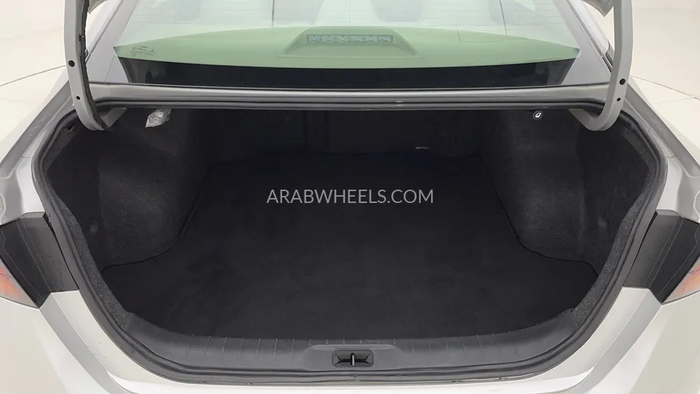 Nissan Altima 2021 for Sale in Dubai Image-26