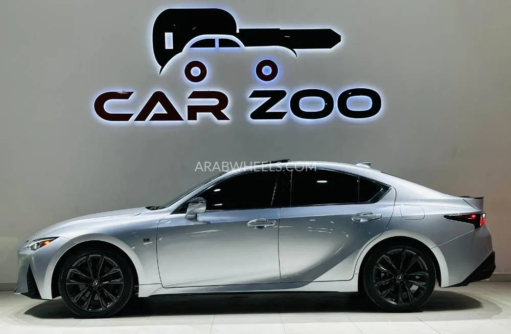 Lexus IS 2024 for Sale in Dubai Image-3