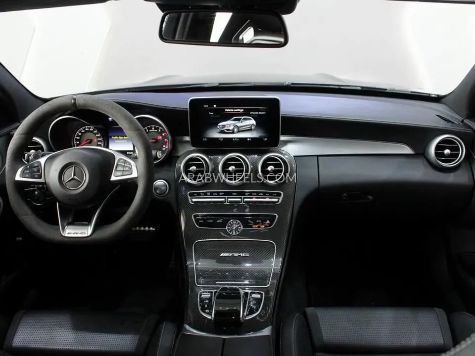 Mercedes Benz C Class 2018 for Sale in Dubai Image-8