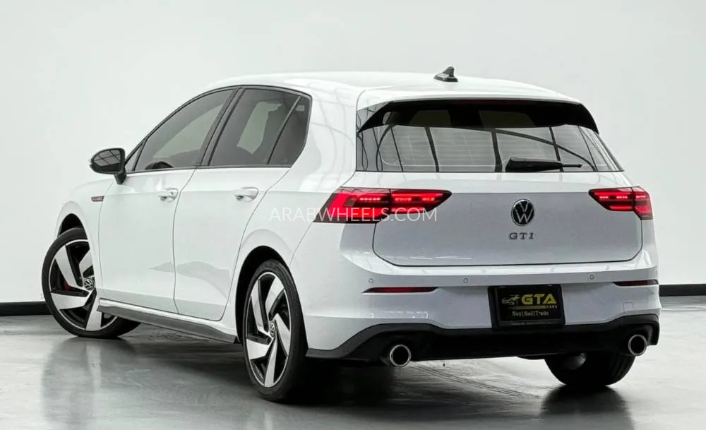 Volkswagen Golf GTI 2022 for Sale in Dubai Image-16