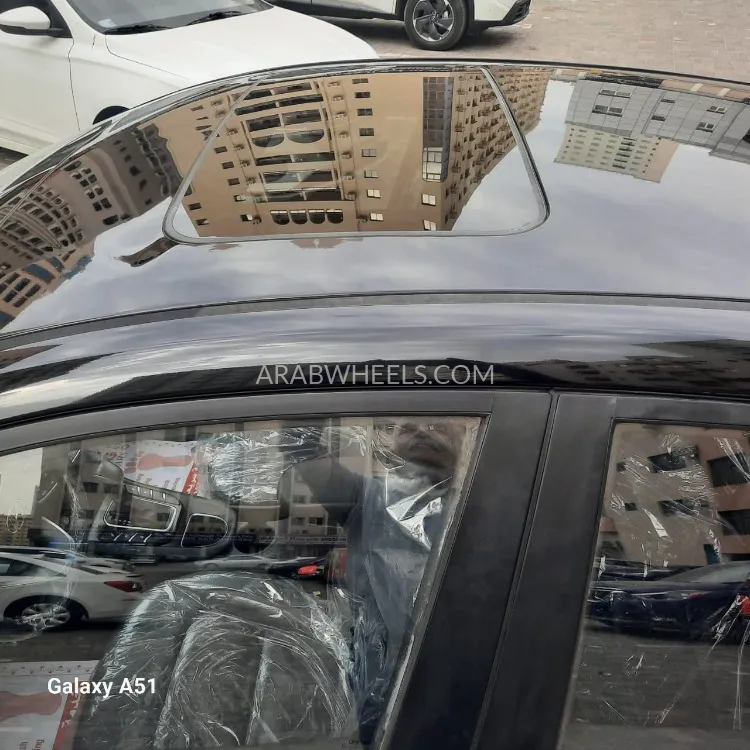 Hyundai Ioniq 2016 for Sale in Dubai Image-4