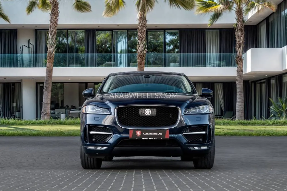 Jaguar F Pace 2020 for Sale in Dubai Image-3