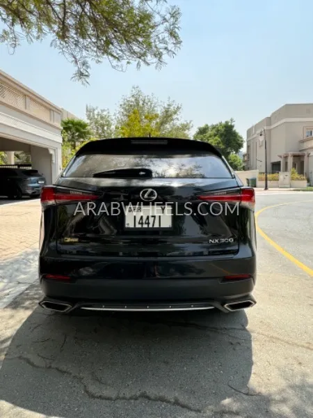 لكزس NX 2020 for Sale in دبي Image-4