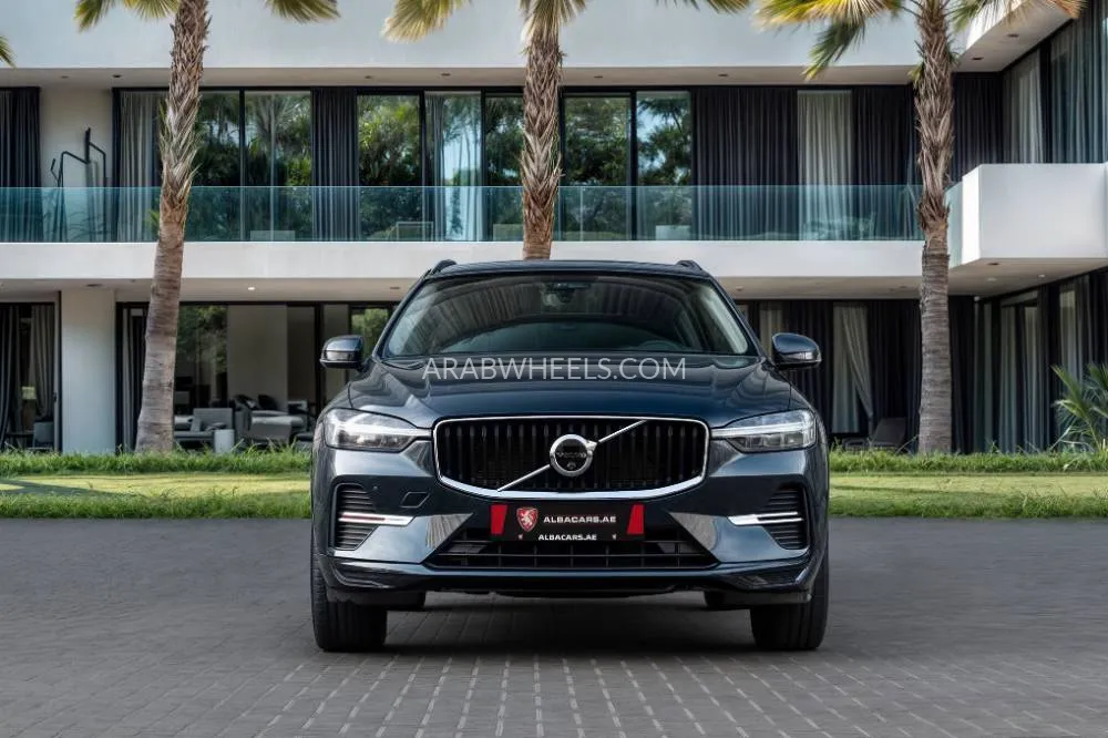 Volvo XC60 2024 for Sale in Dubai Image-3