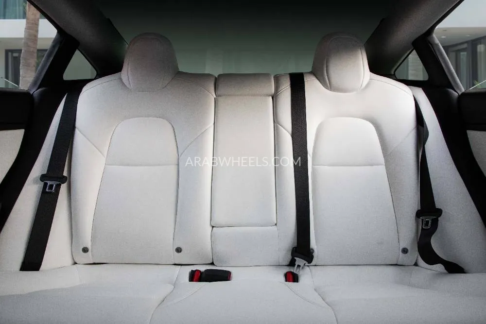 تسلا موديل 3 2020 for Sale in دبي Image-9