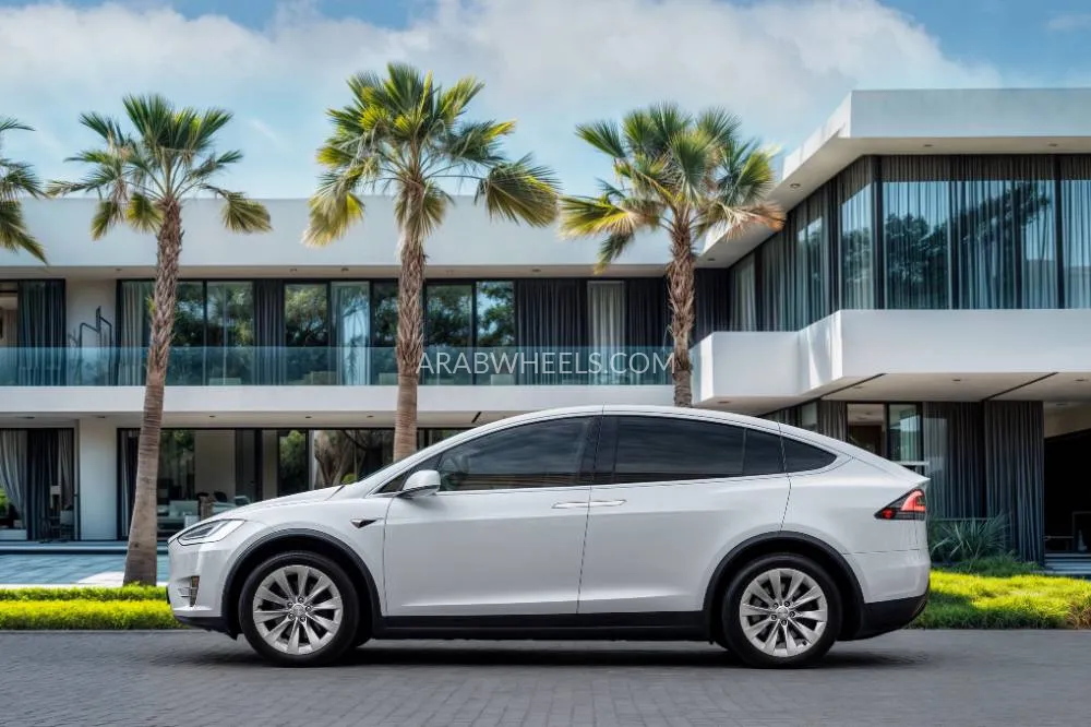 تسلا X موديل 2020 for Sale in دبي Image-4