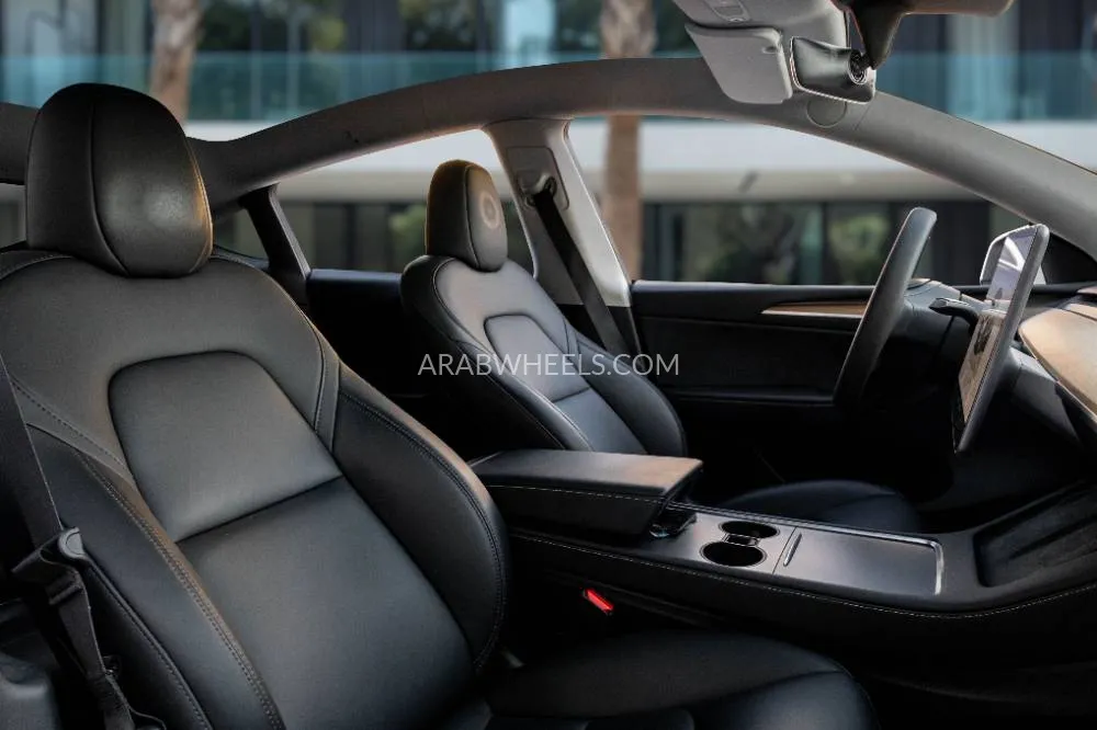 تسلا Y موديل  2022 for Sale in دبي Image-6