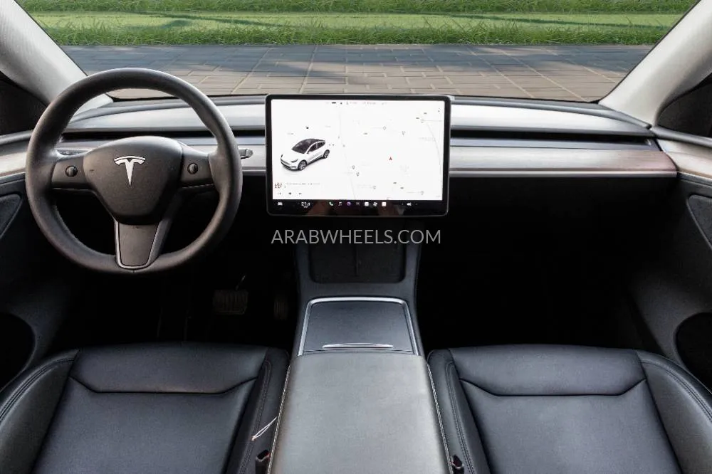 تسلا Y موديل  2024 for Sale in دبي Image-8