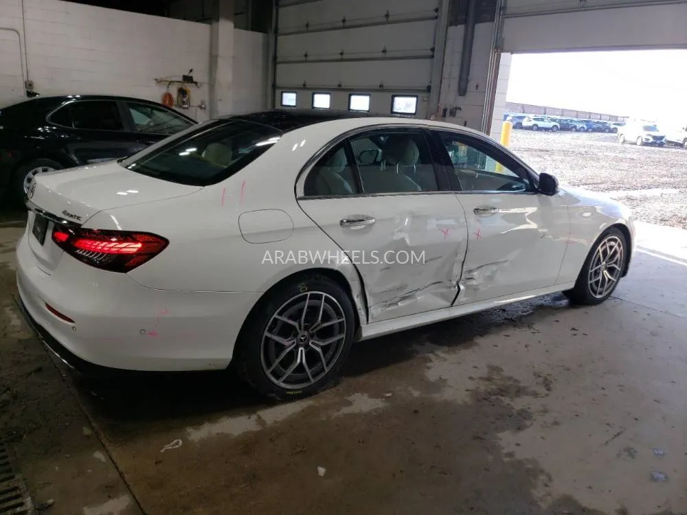 Mercedes Benz E Class 2021 for Sale in Abu Dhabi Image-5