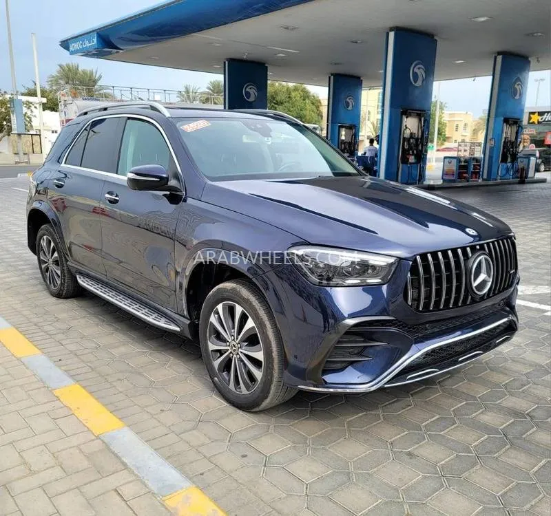 Mercedes Benz GLE Class 2020 for Sale in Sharjah Image-2