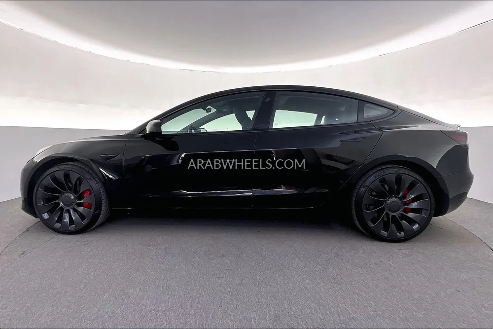 تسلا موديل 3 2021 for Sale in الشارقة Image-7