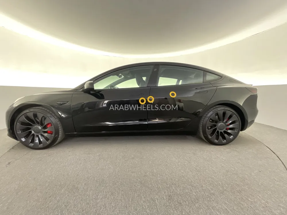 تسلا موديل 3 2021 for Sale in الشارقة Image-9