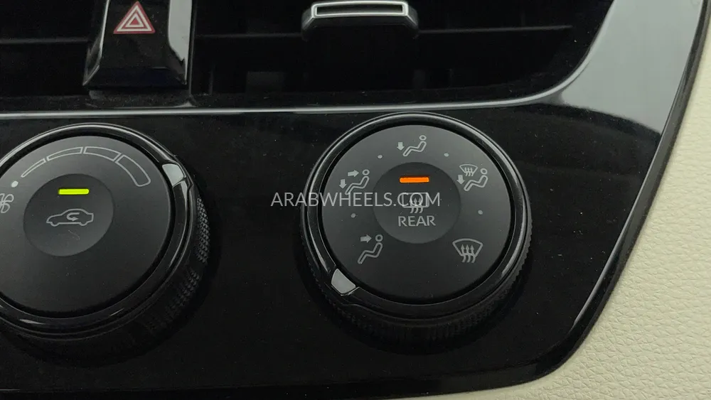 Toyota Corolla 2023 for Sale in Dubai Image-35