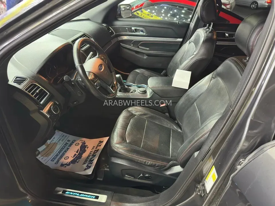 Ford Explorer 2016 for Sale in Ajman Image-5