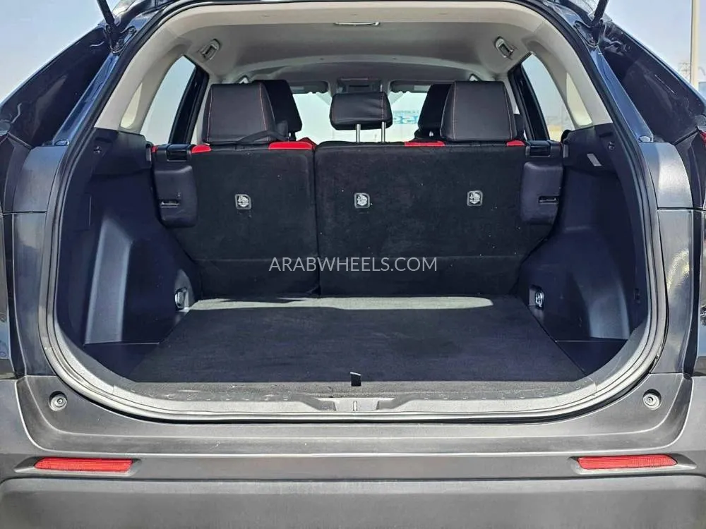 Toyota Rav4 2019 for Sale in Dubai Image-9