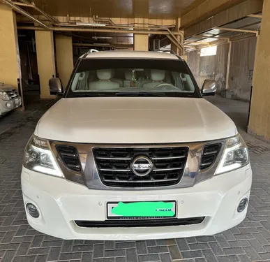 Nissan Patrol 5.6L LE Platinum 2014