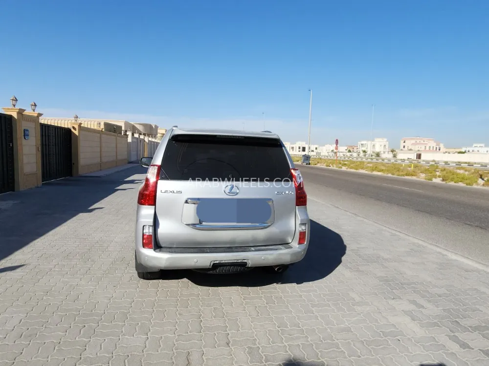 Lexus GX 2010 for Sale in Abu Dhabi Image-5