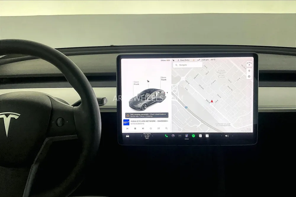 تسلا موديل 3 2021 for Sale in الشارقة Image-15