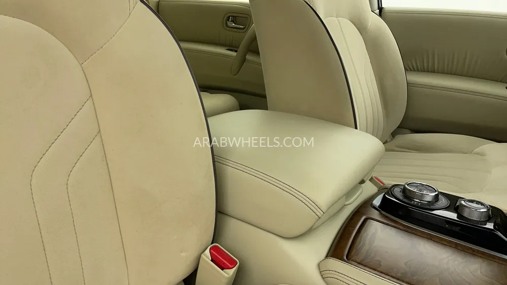 Nissan Patrol 2021 for Sale in Dubai Image-43