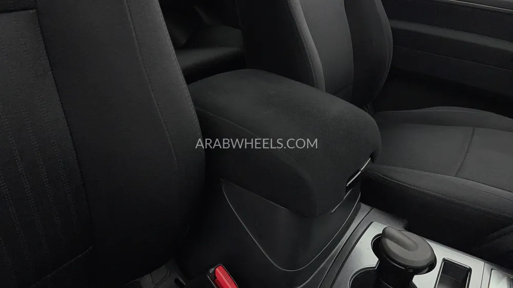 Mitsubishi Pajero 2016 for Sale in Dubai Image-34