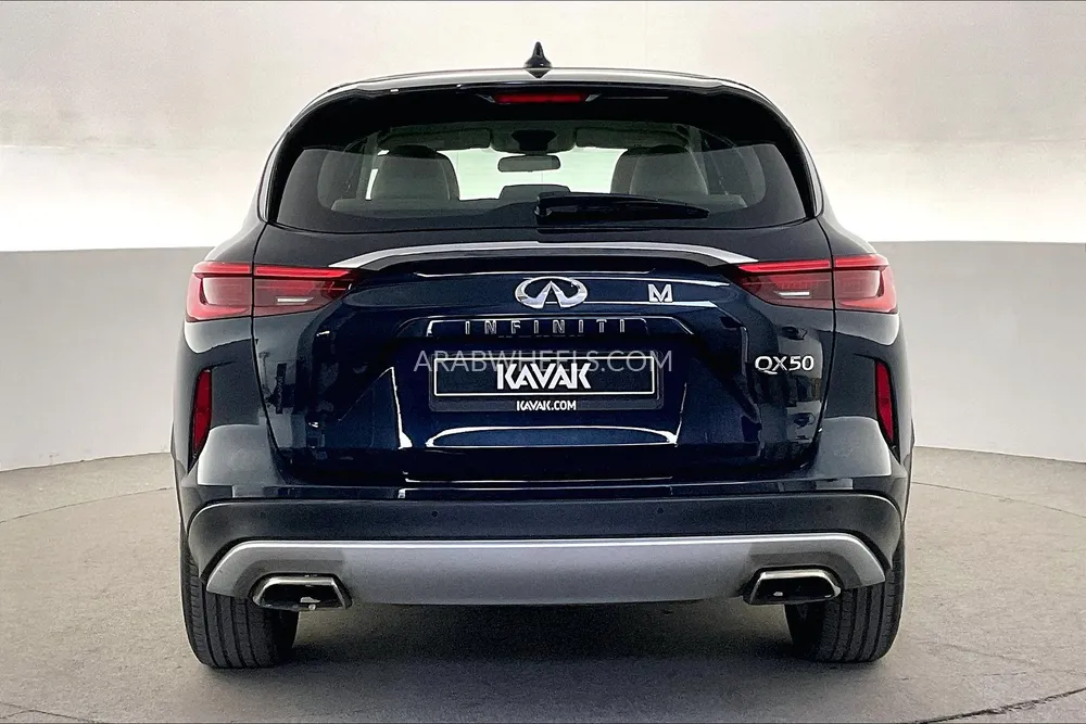 Infiniti QX50 2021 for Sale in Dubai Image-5