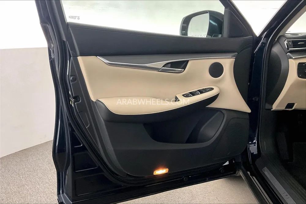Infiniti QX50 2021 for Sale in Dubai Image-19